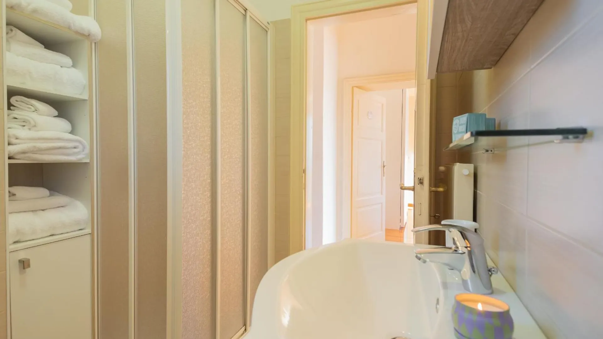 Villa Ida - Private Gym & Spa - By Rent All Como 레노 0*,